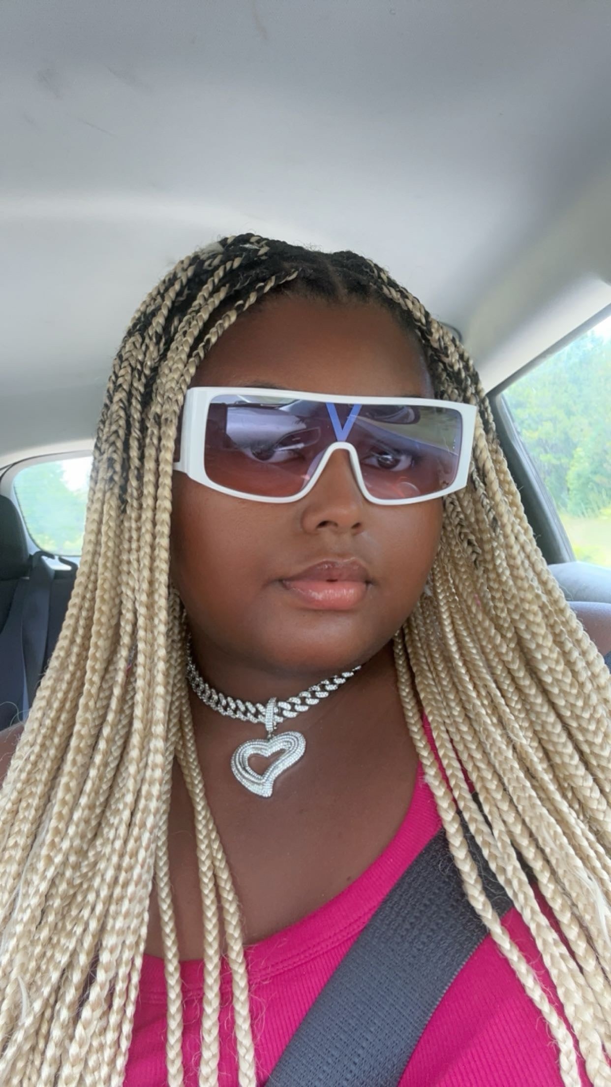 IT GIRL (White)