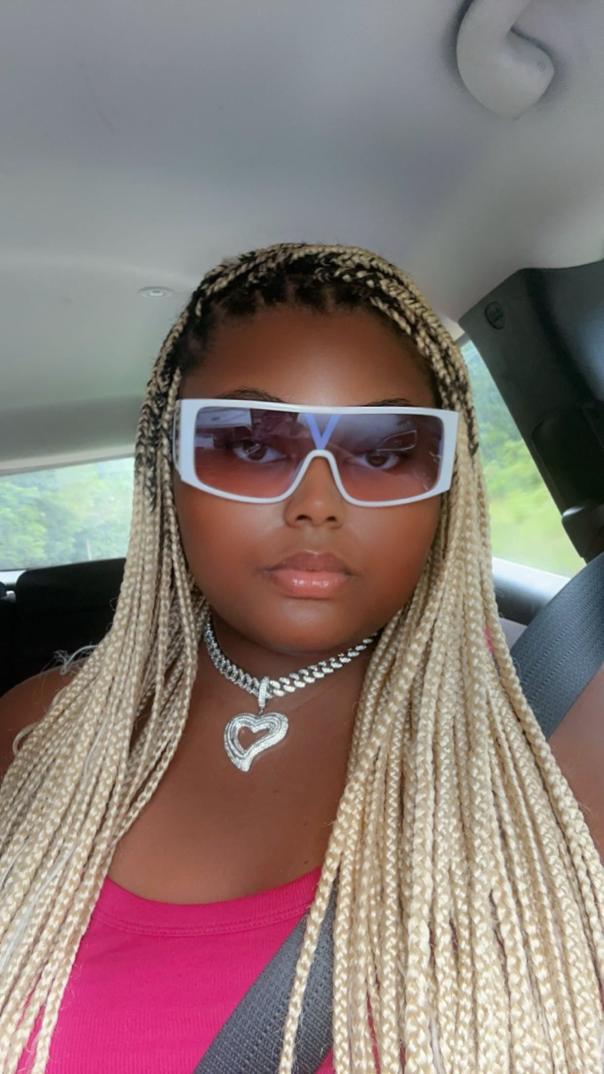 IT GIRL (White)