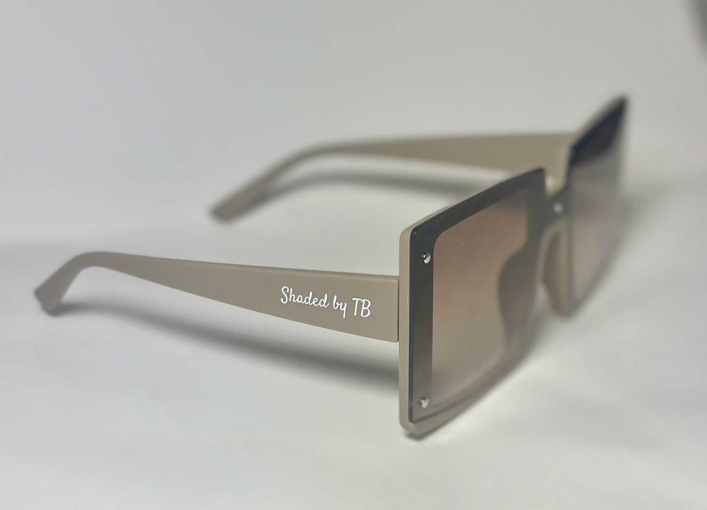 THE LUXE VIEW (Rice Tea Brown)